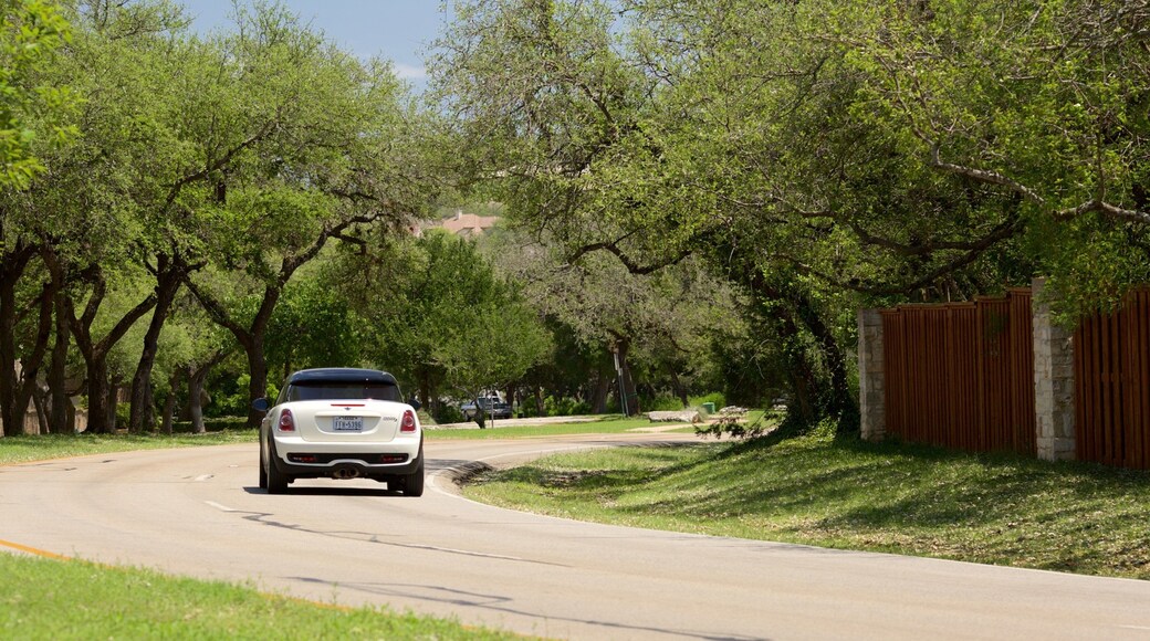 Lakeway which includes vehicle touring