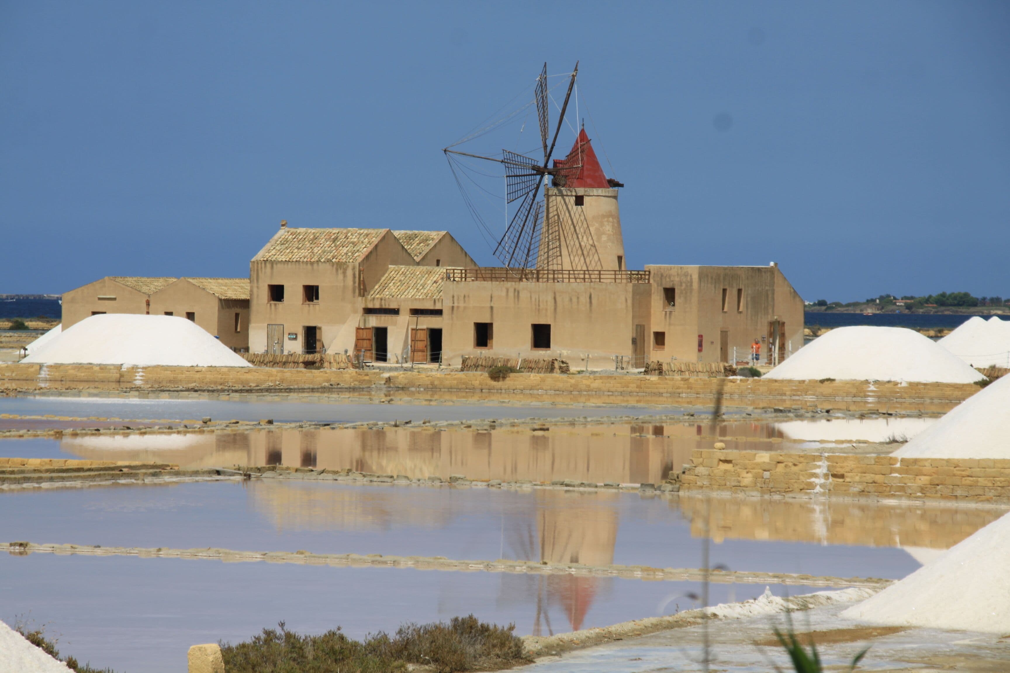 The authorisation for taking photos of this object was provided by the World Wide Fund for Nature Italy.