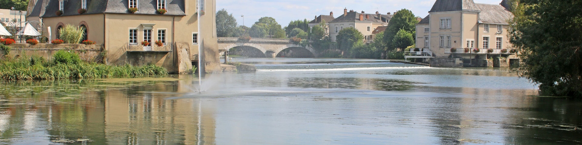 La Fleche on the Rover Loire