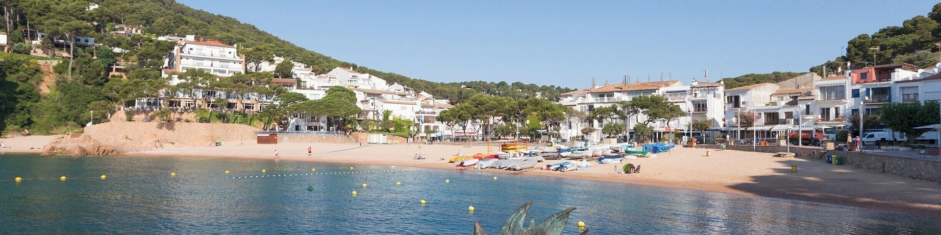 July 2013
A beautiful bay nestled away on the east coast of Spain, it has great weather, scenery and walks.