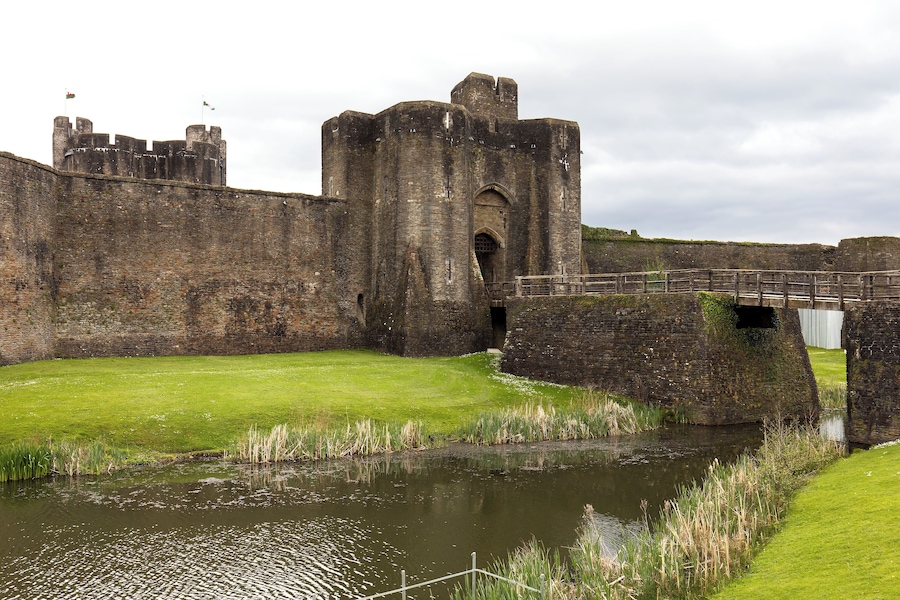 This 13th-century island castle is a fun visit despite its dark and gloomy exterior. The castle is important for having introduced concentric defences to Britain, as well as being a filming location for several episodes of Doctor Who.