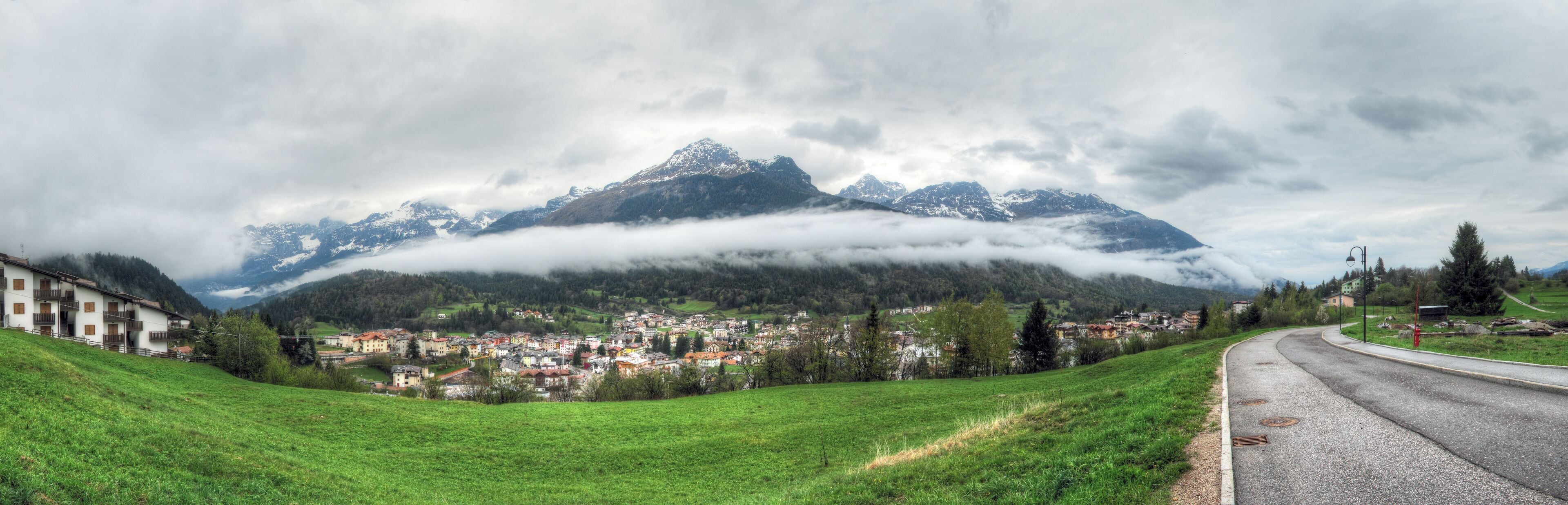 Andalo, Trento, Italia - 1 Maggio 2012