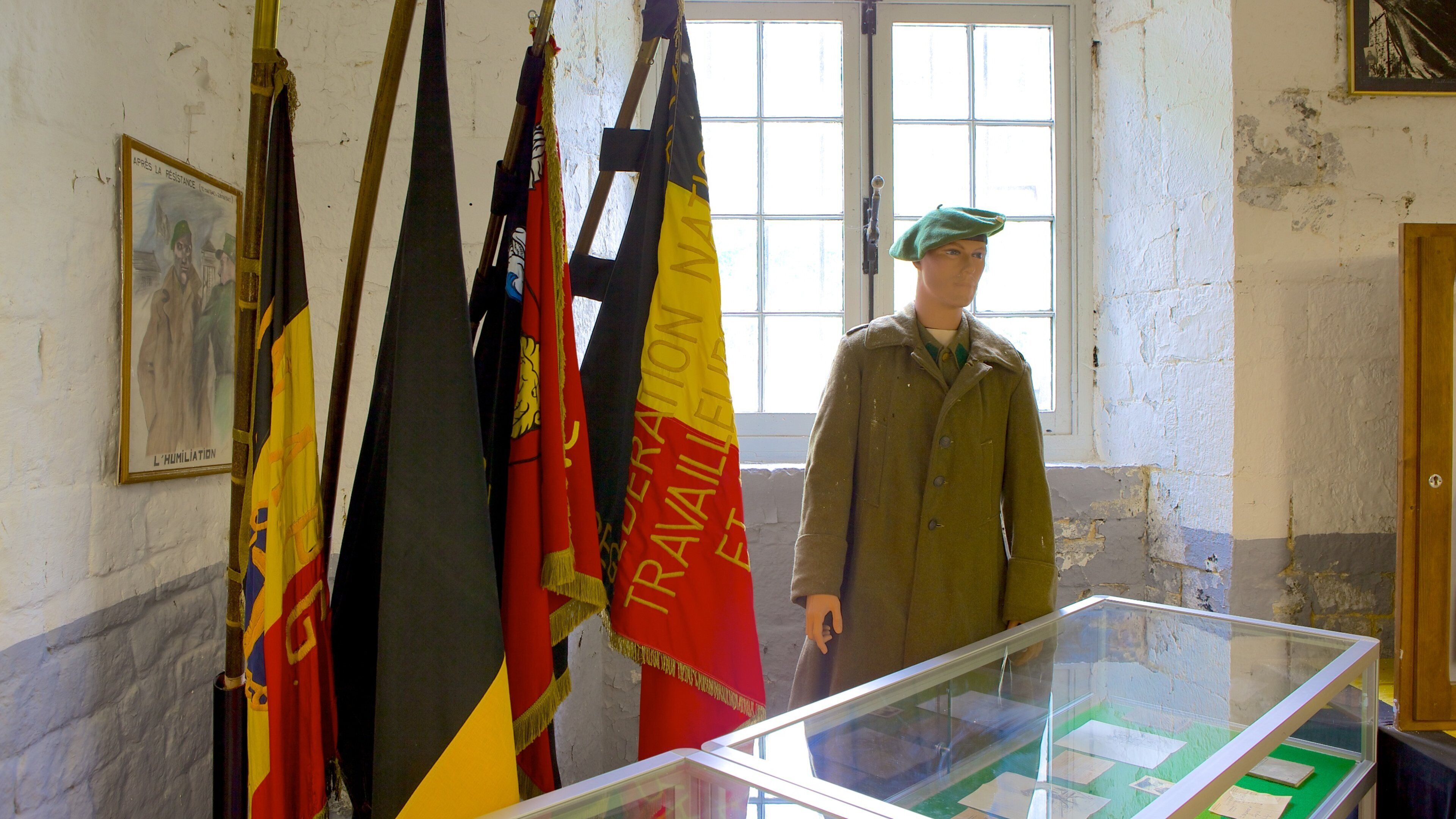 Citadel of Huy featuring heritage elements and interior views