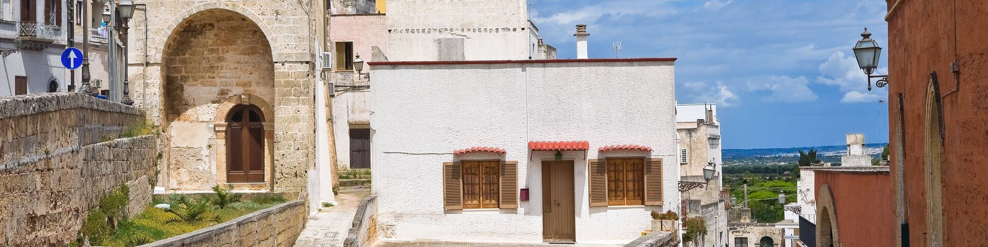 Alleyway. Ugento. Puglia. Italy.
