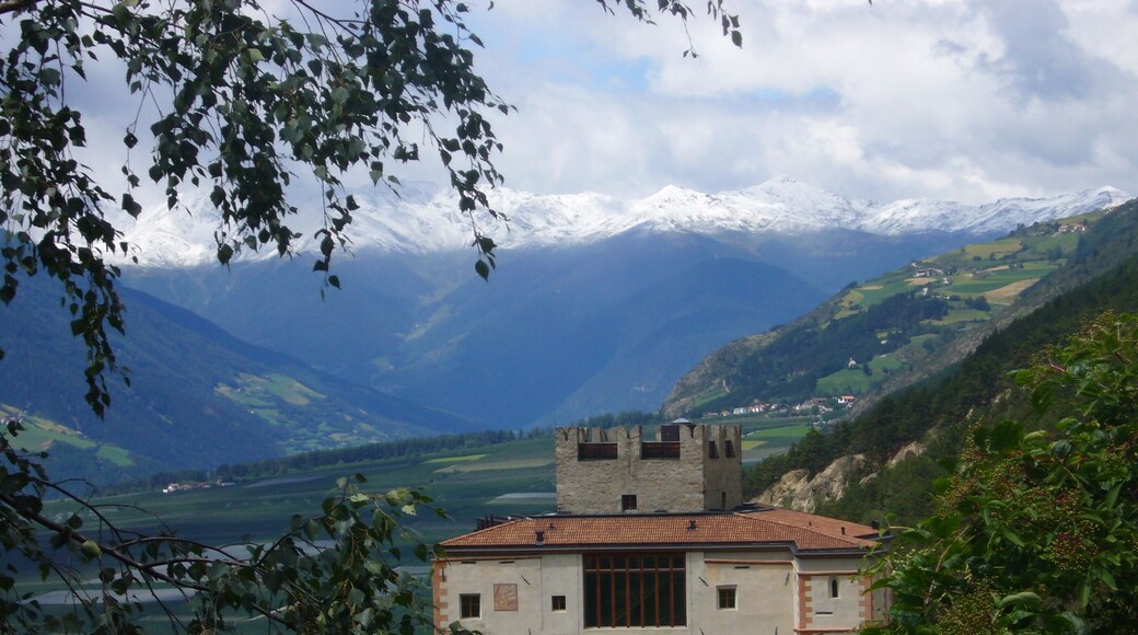 Burg Schlandersberg in Schlanders (Südtirol)