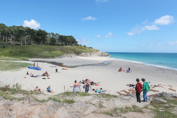 The beach at Raguenes, plenty of areas to sunbathe and a great coastal path too.