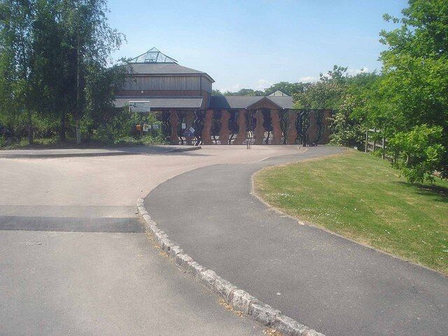 Hartpury Church of England School Modern primary school, built in 1999 and sporting rather artistic gates. http://www.hartpury.org.uk/