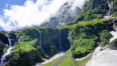 This beautiful place *hintersee felbertal in Austria is amazing. Love traveling in austria 🌏 #hintersee #felbertal #austria