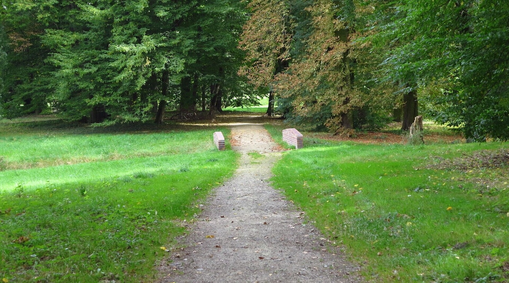 Kleine Brücke, Lennépark, Nr. 7 in der Liste der Baudenkmale in Blumberg bei Ahrensfelde