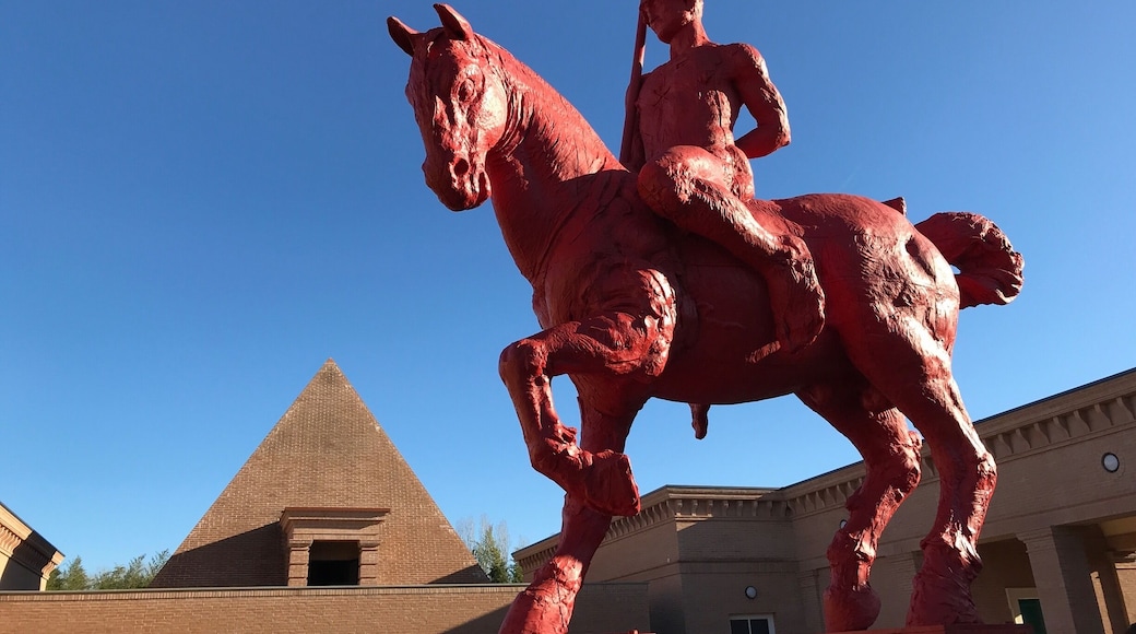 Wonderful labyrinth made of bamboo, one of the largest in the world. Including some modern fine art exposition at the end of the journey (if you’ll find the way out...)