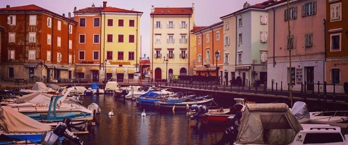 Amazing little place 20 mins by boat from Trieste