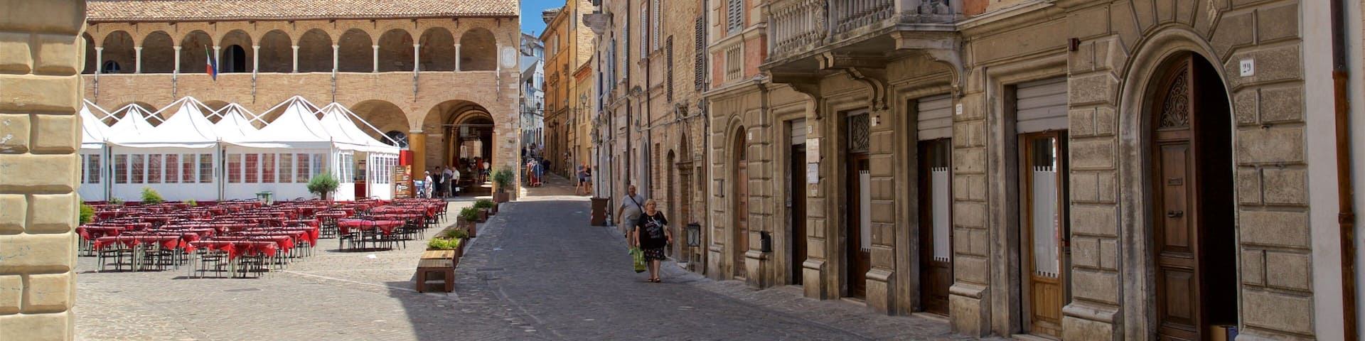 Offida featuring heritage architecture