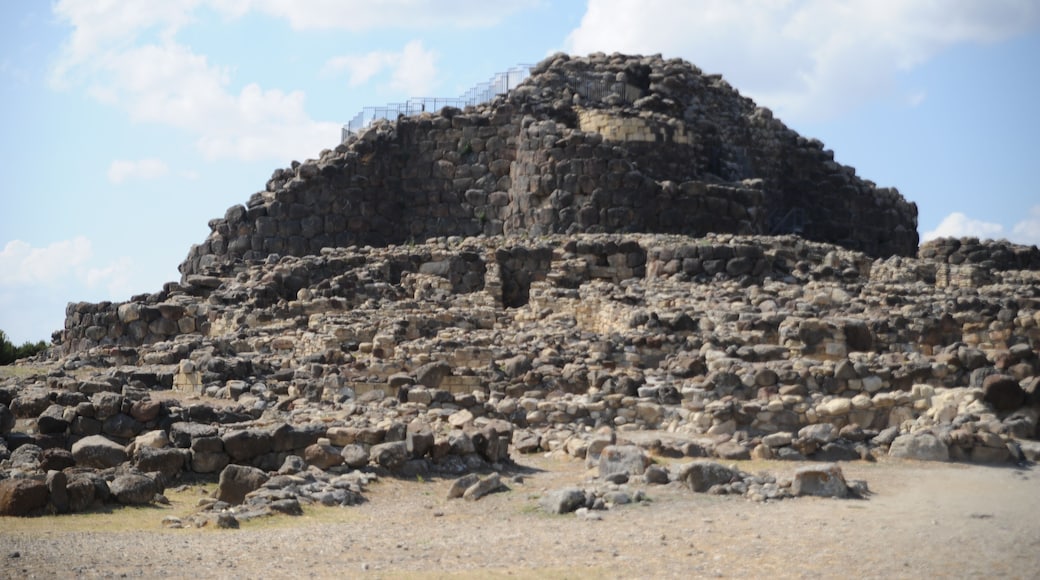 Site nuragique de Barumini Su Nuraxi en Sardaigne, Italie