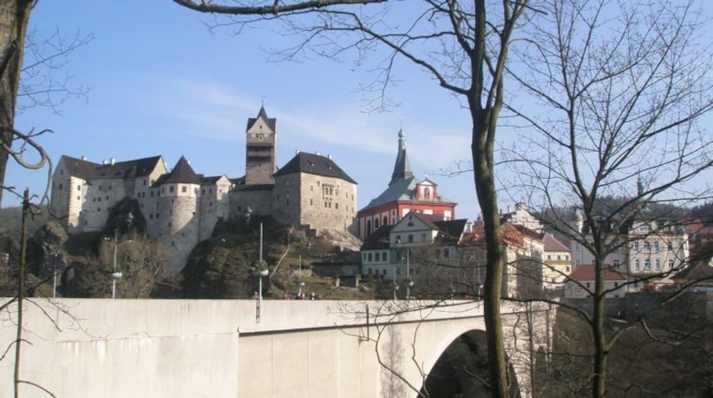 Loket is a hidden gem of Czech Republic near Karlovy Vary. It is also one of the locations where the James Bond film "Casino Royale" was filmed.
https://foodandtravel.blog/2019/06/03/loket-a-hidden-gem-in-the-shadow-of-karlovy-vary/