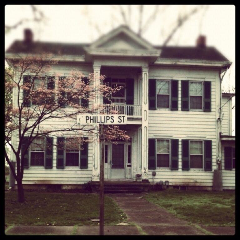 Found this beautiful, old house when touring my town on a Sunday..