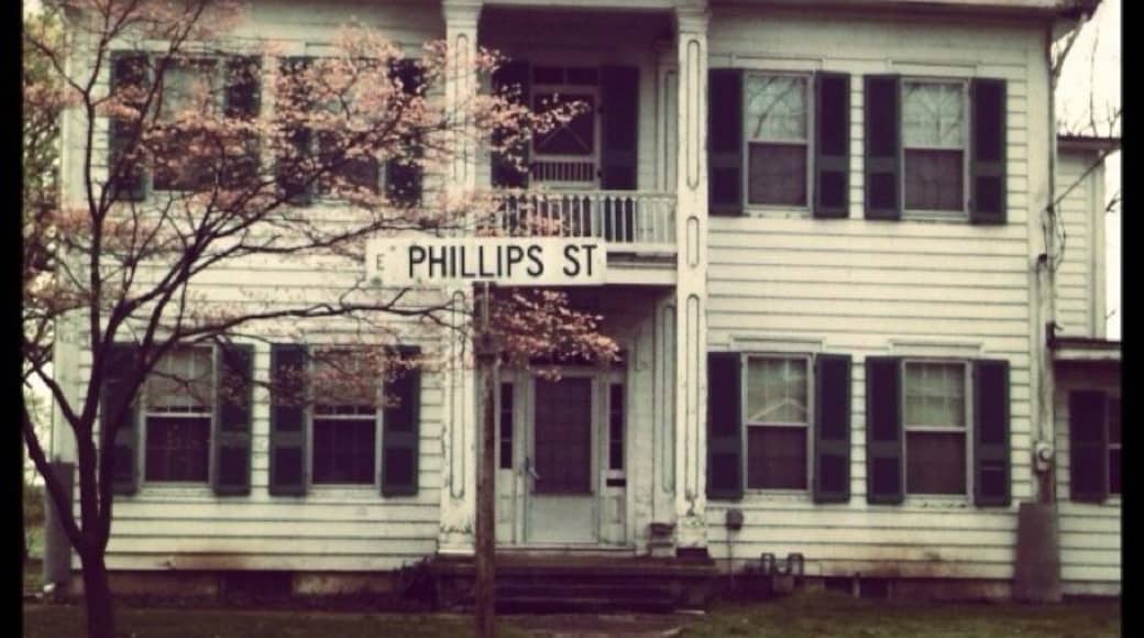 Found this beautiful, old house when touring my town on a Sunday..