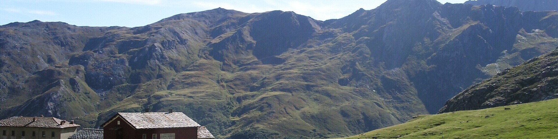 Alphütte auf der italienischen Seite des Grossen St. Bernhardpasses