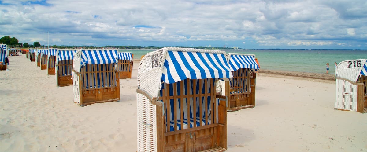 샤르보이츠 을 보여주는 일반 해안 전경 과 모래 해변