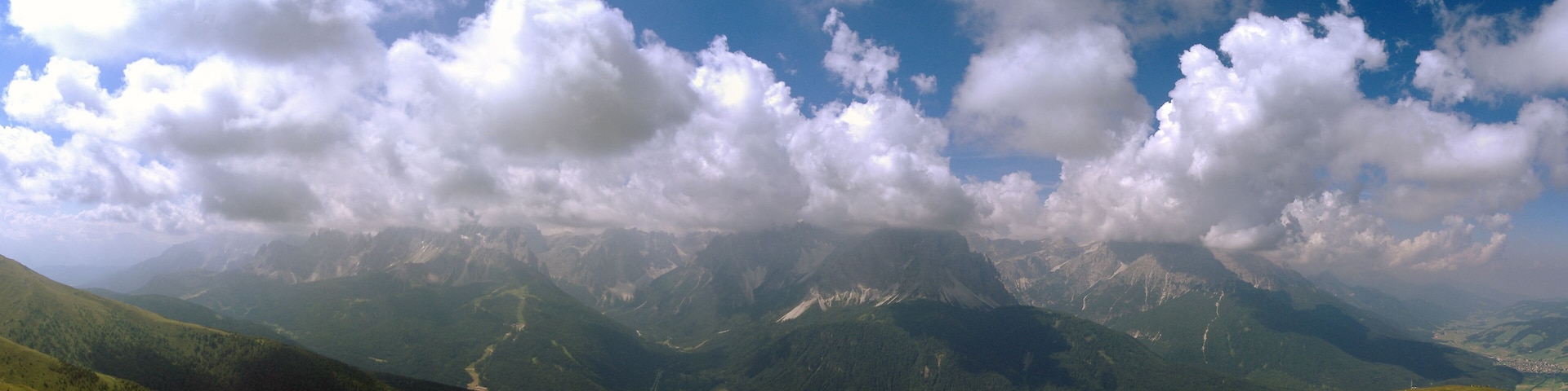 pano dalla cima di monte elmo verso sud