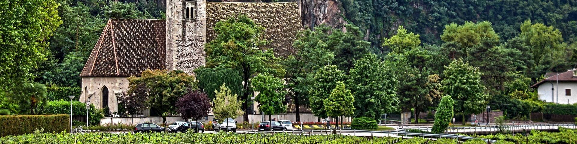 Italien, Südtirol, Auer, Kirche St. Peter (HDR-Aufnahme)
