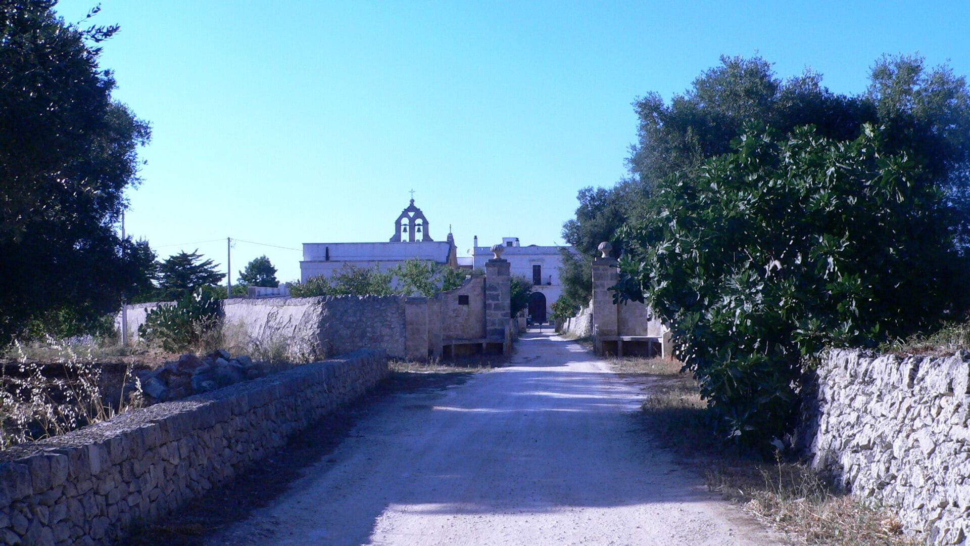 Masseria Galante. Una delle masserie sparse nell'agro di Ceglie Messapica
