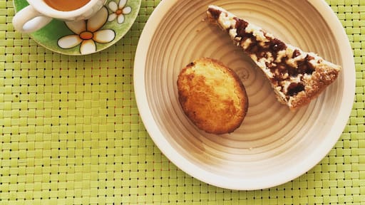 Caffè e pasticciotto 😍
Typical breakfast of the south of Italy.....love it!
#sweet #lifeatexpedia #breakfast #puglia #italy #coffee #pasticciotto #food #goodeats