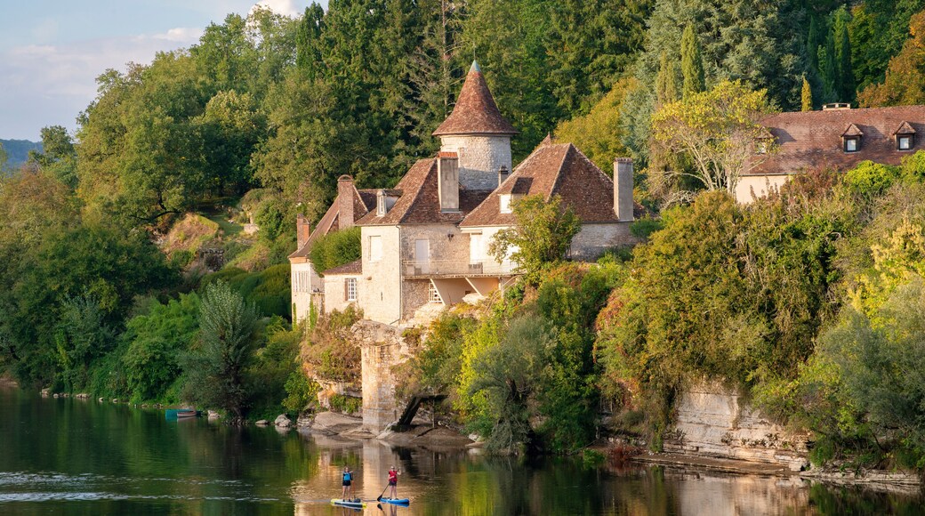River Dordogne in Meyronne, Lot, France