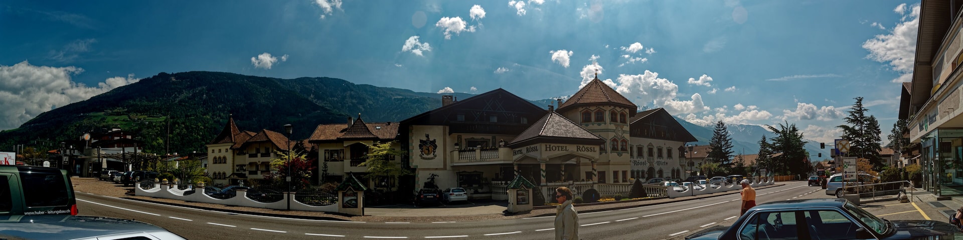 SĂŒdtirol / Alto Adige - Rabland / RablĂ - Vinschgaustrasse / Via Venosta - ICE Photocompilation Viewing from West to East