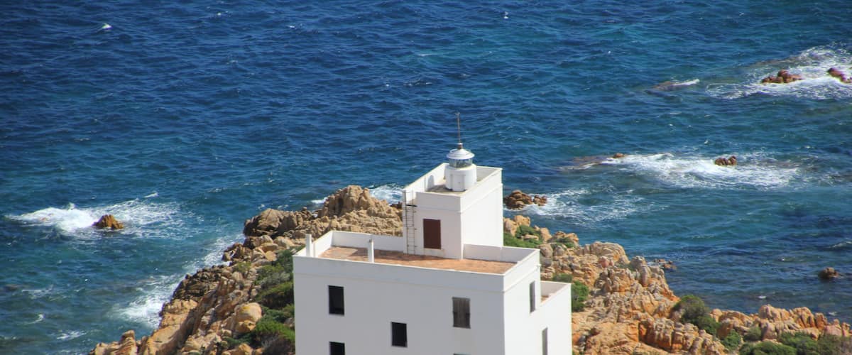Siniscola - Faro di Capo Comino