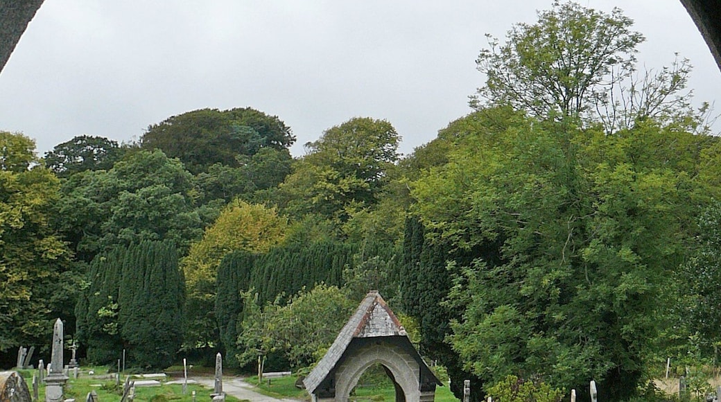 Gwennap churchyard