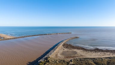 L'embouchure du fleuve Aude aux cabanes de Fleury d'aude .
Occitanie, France.