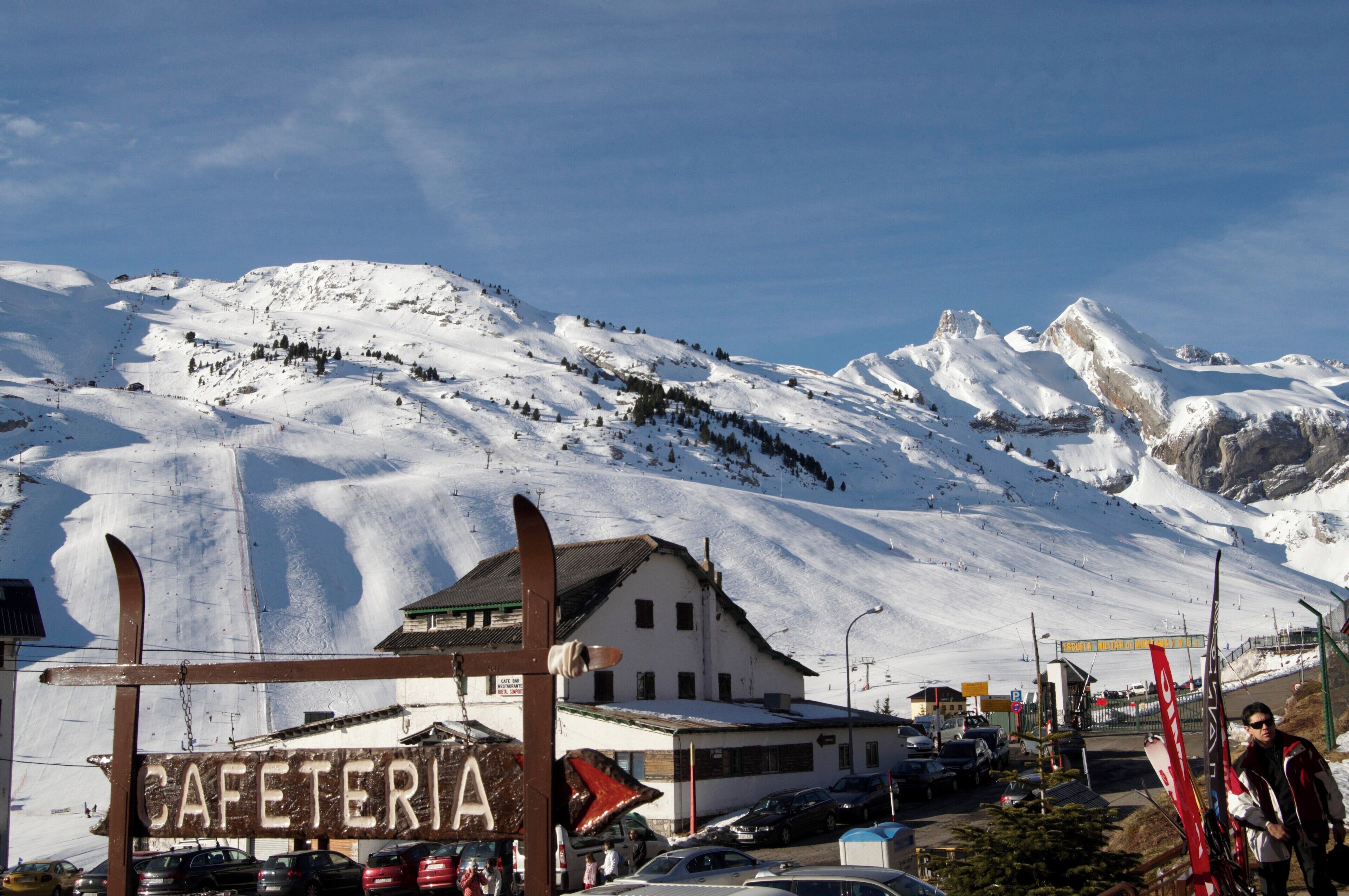 Visit Candanchu: 2026 Travel Guide for Candanchu, Aisa | Expedia