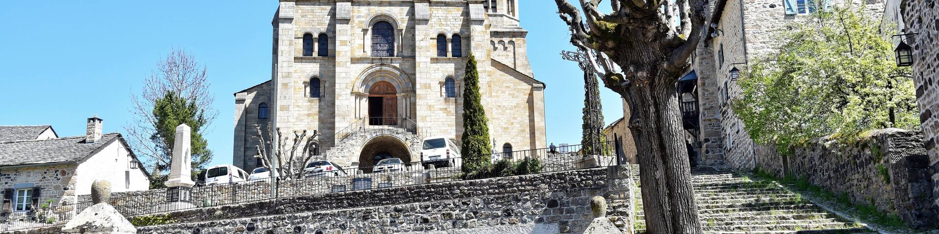 Frankreich - Saint-Julien-Chapteuil - Kirche hl. Julian