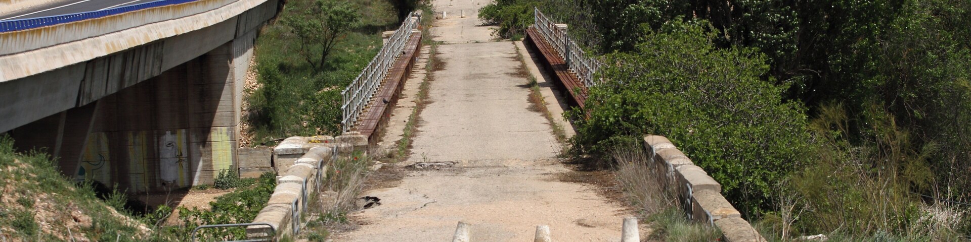 Valdeganga, puente viejo sobre el río Júcar