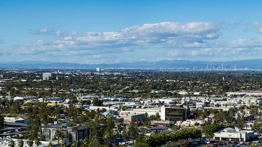 Hawaiian Gardens