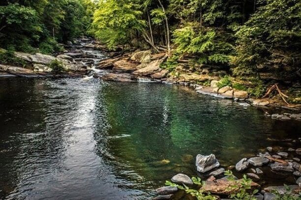 Beautiful place to hike to and dip your feet in the cool waters!!! Easy hike