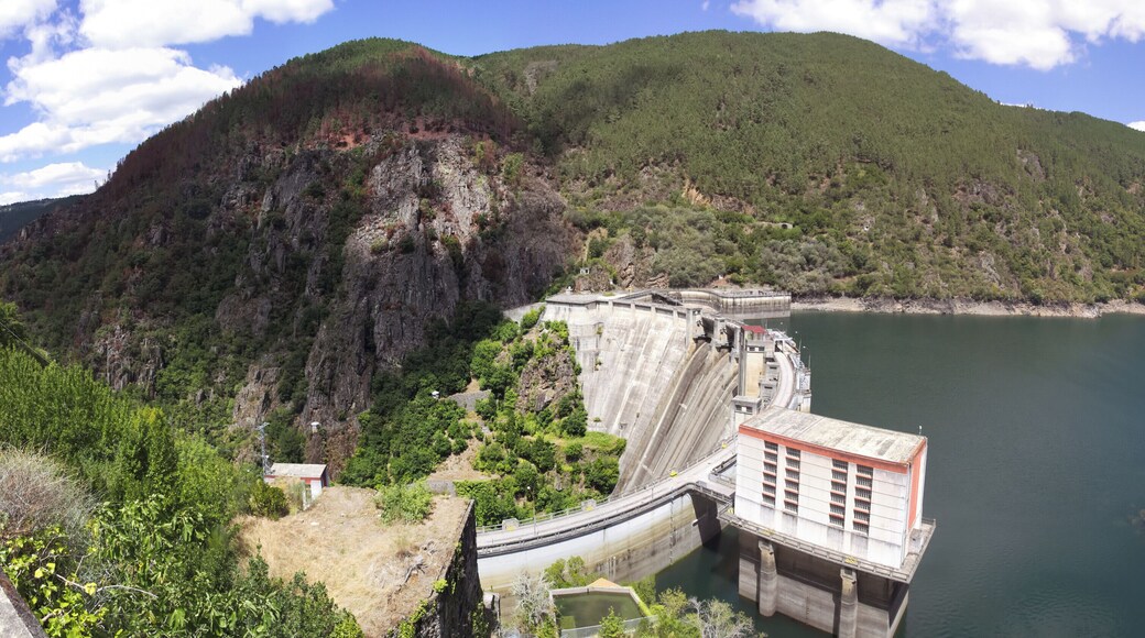 Hydroelectric power plant of San Estevo in the river Sil, Ourense, Galicia, Spain.