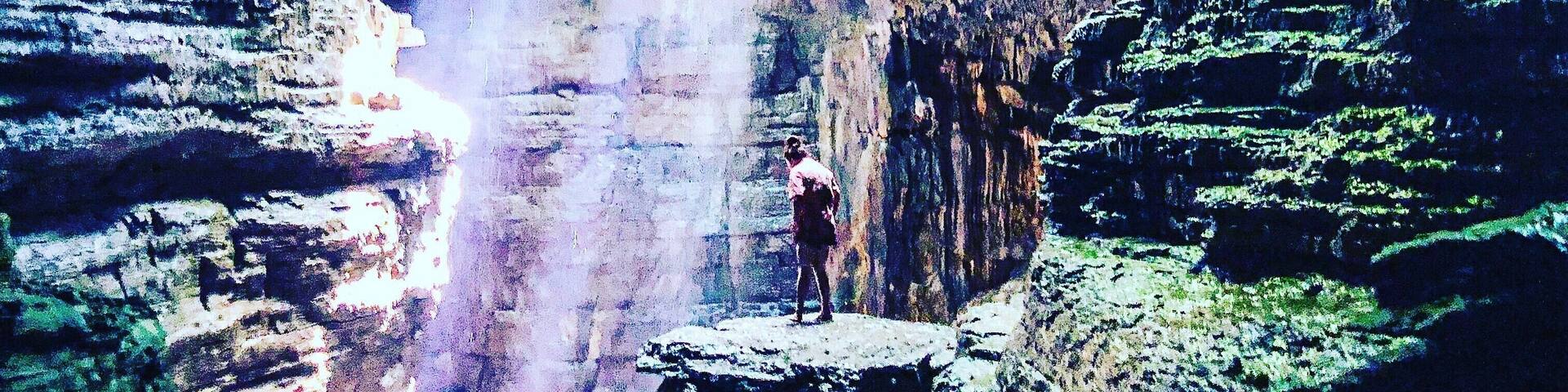 You never know what is in your backyard! We have lived in Huntsville our whole lives and never knew of this place! Heck, my dad and grandad lived here theirs whole lives and never knew. We love to hike, kayak, anything to get us outside here in Alabama. We found this beautiful Stephens Gap Cave on the Southeastern Cave Conservatory and had to check it out. It did not dissappoint! #culture