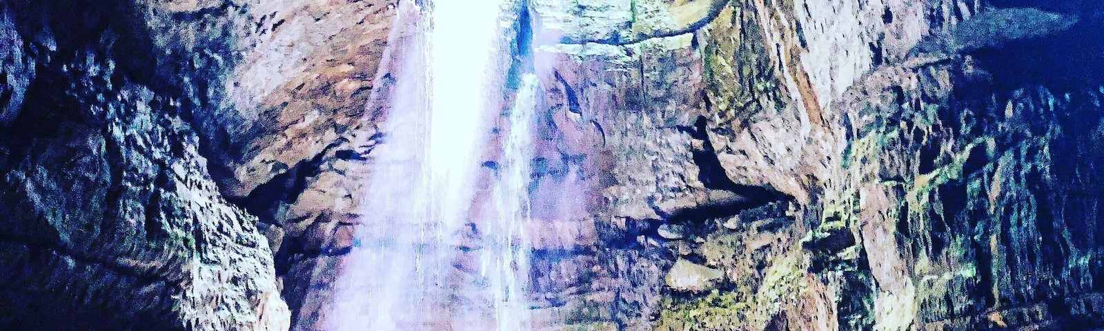 You never know what is in your backyard! We have lived in Huntsville our whole lives and never knew of this place! Heck, my dad and grandad lived here theirs whole lives and never knew. We love to hike, kayak, anything to get us outside here in Alabama. We found this beautiful Stephens Gap Cave on the Southeastern Cave Conservatory and had to check it out. It did not dissappoint! #culture