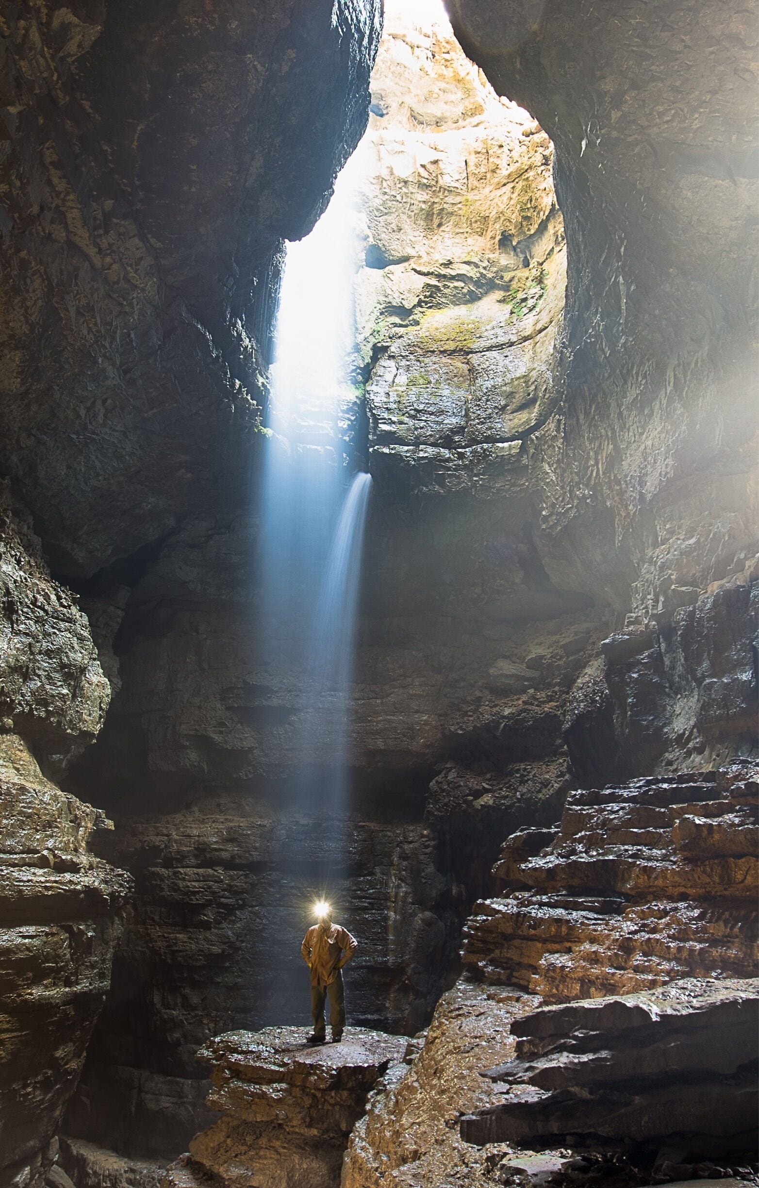 This cave is definitively worth a visit! Be sure to request a permit first and be prepare for a short hike through the woods.