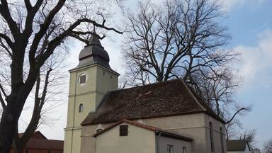 This is a picture of the Brandenburger Baudenkmal (cultural heritage monument) with the ID