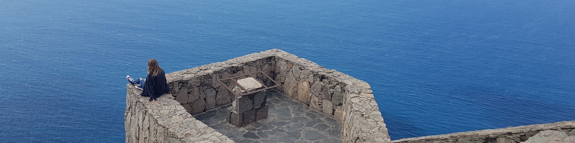 Let's start the #Adventure !
Have you been to Gran Canaria? Mirador del Balcon is one of the best spots on this stunning island!
https://www.darekandgosia.com/gran-canaria-things-to-do/