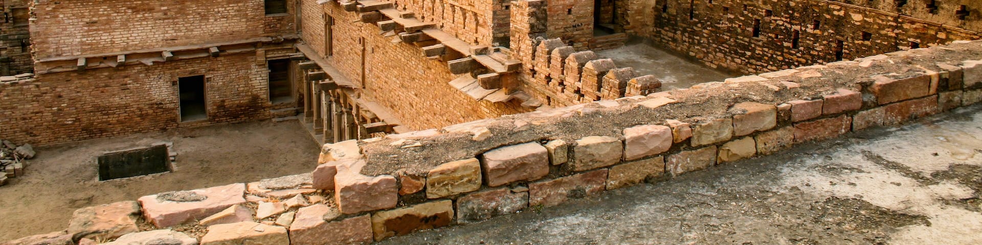 Chanderi Fort (Kirti Durg), Chanderi, Madhya Pradesh, India.