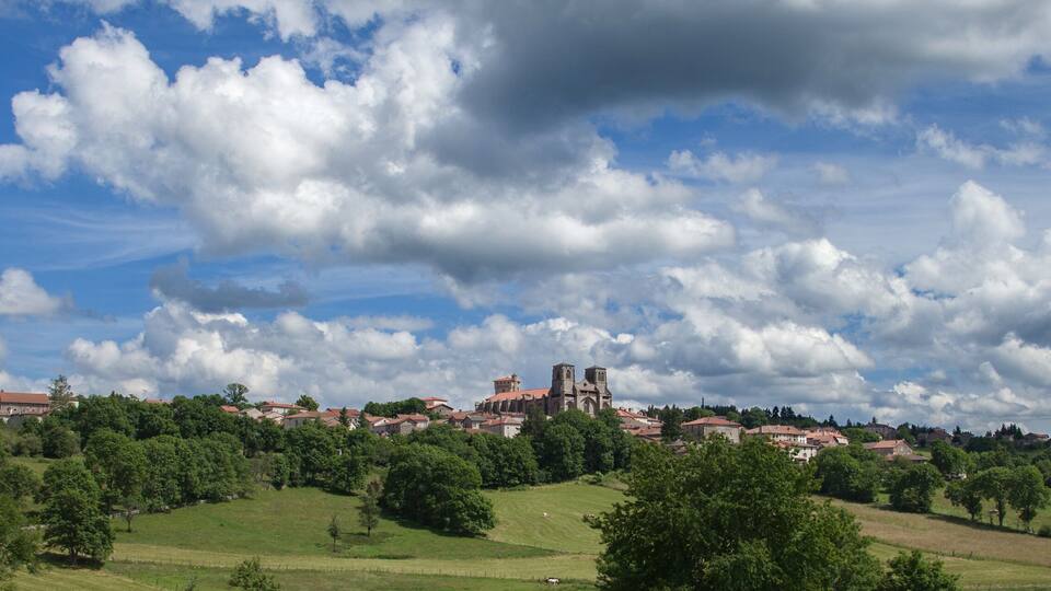 Panoramique sur la ville de la Chaise-Dieu en Haute-Loire