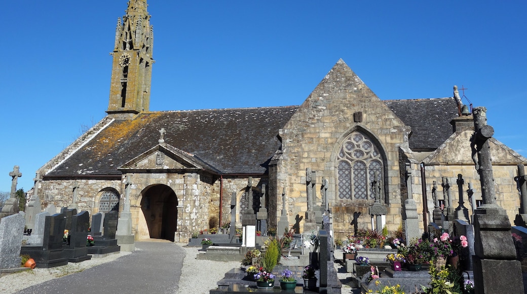 L’église Saint-Pierre-et-Saint-Paul fait l’objet d’un classement au titre des monuments historiques depuis le 12 novembre 1914.