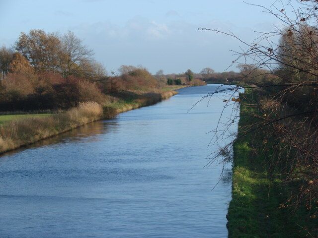 View from Crow Croft Bridge, looking eastwards. Pollington, East Riding of Yorkshire, England.