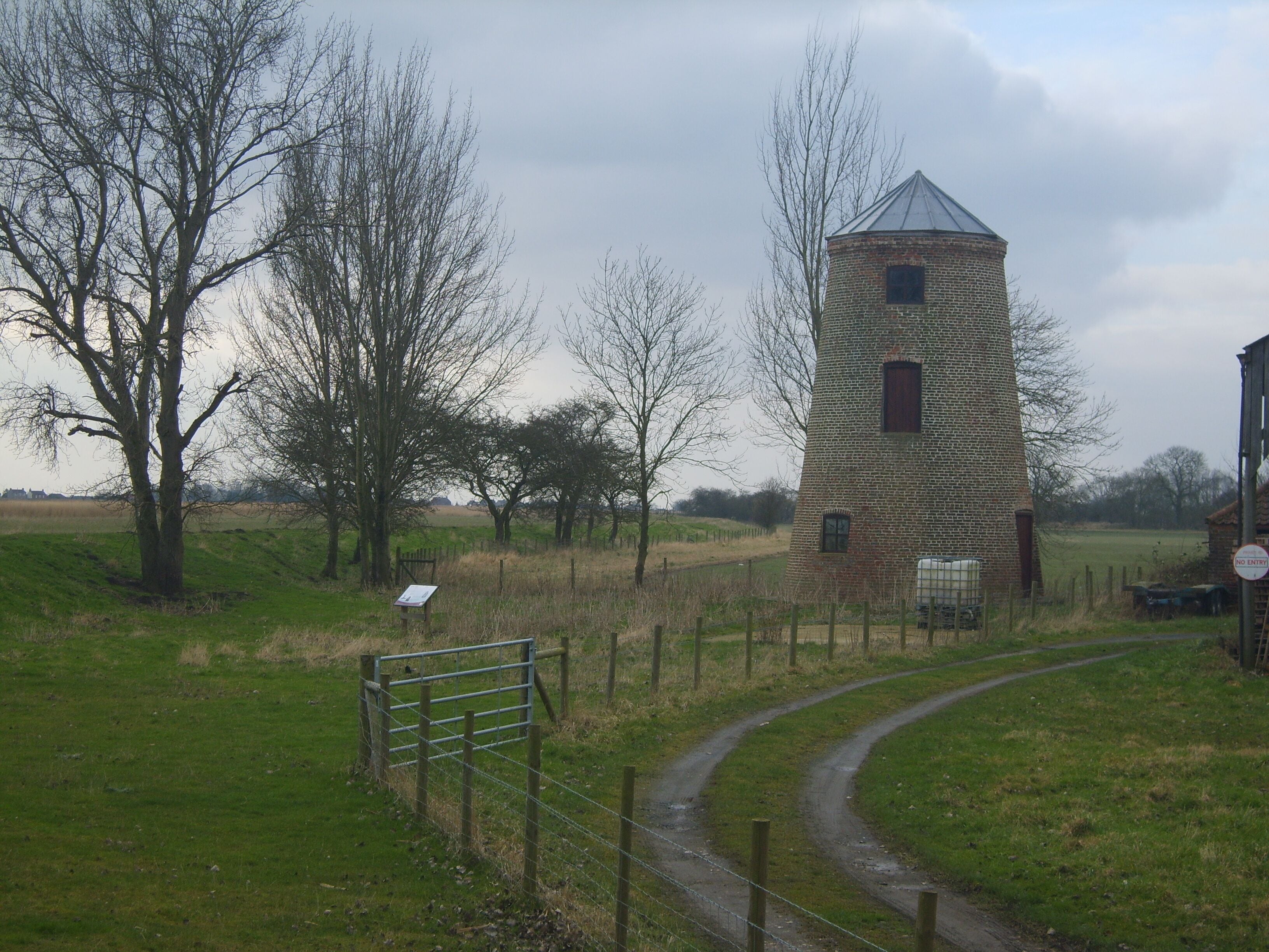 Windmill at Yokefleet