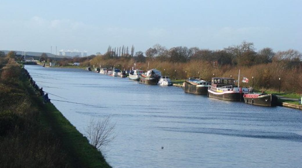 View from Crow Croft Bridge looking westwards. Pollington, East Riding of Yorkshire, England.