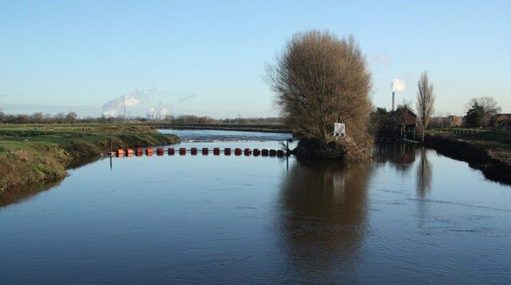 River Aire Looking east from Beal Bridge