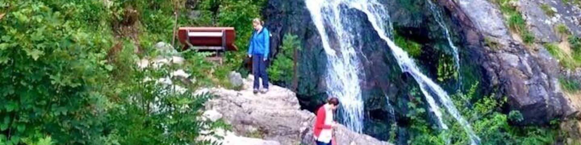 These waterfalls are just outside the town and well worth a stop